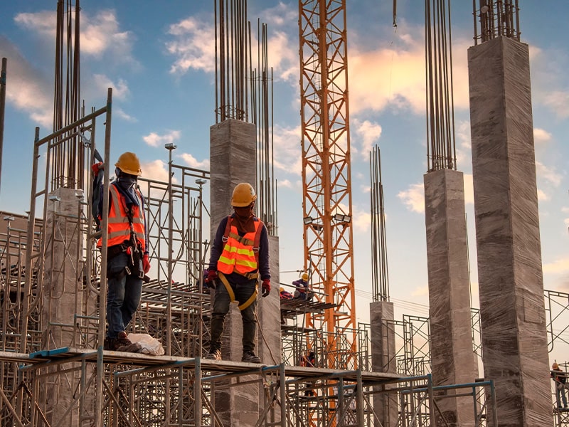 Como reduzir acidentes nas obras com parede de concreto 