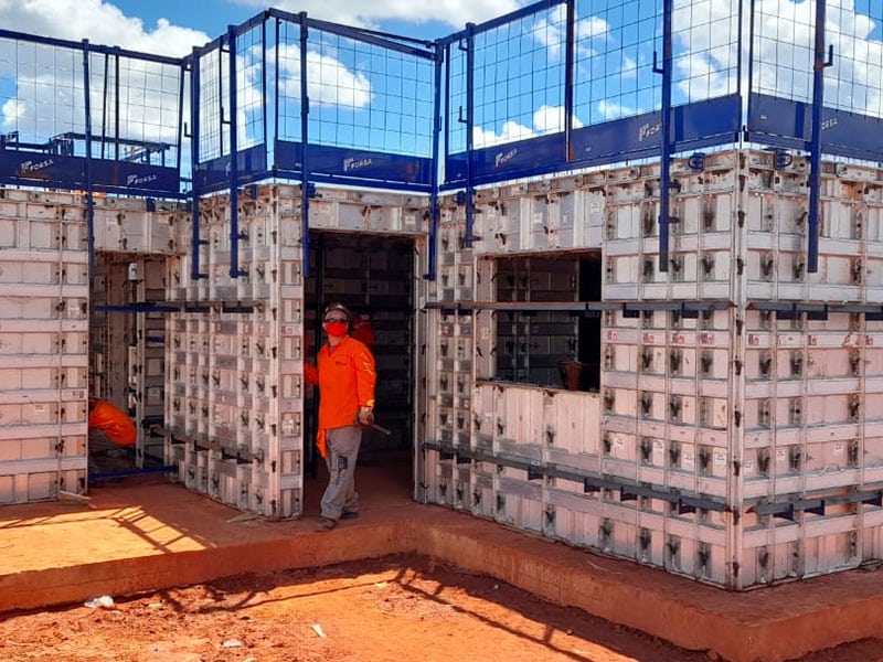 Fôrmas para parede de concreto
